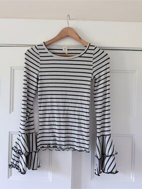 We the Free Striped Ruffle Sleeve Long-Sleeve Top - White Gray Bell XS
